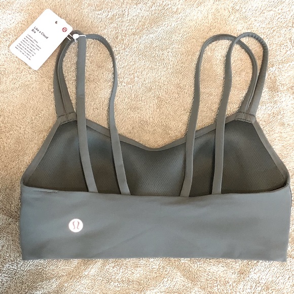 ☁️ Lululemon like a cloud bra! ☁️ - Picture 3 of 4